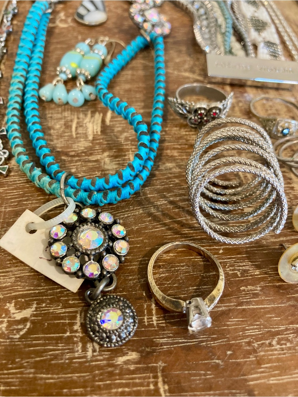 Broken Junk Jewelry Lot for Crafting - Picture 4 of 16